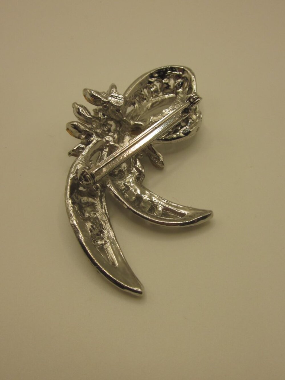 Clear Rhinestone Brooch - Picture 2 of 3